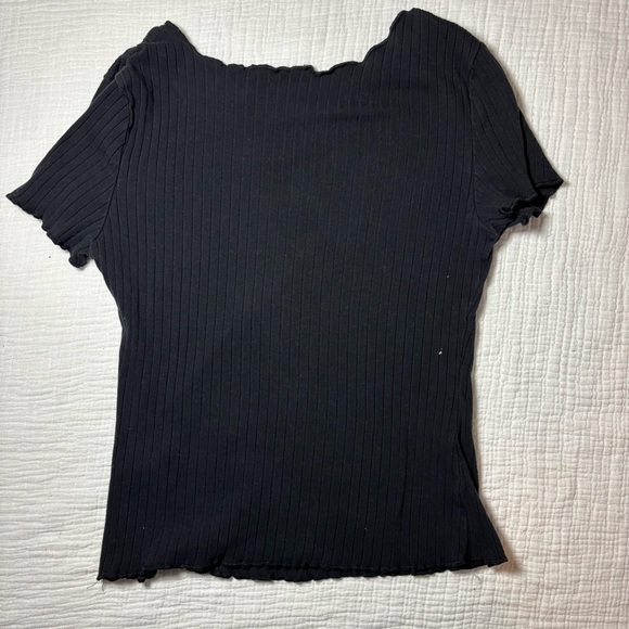 Black Ribbed Short Sleeve Top - Picture 2 of 3